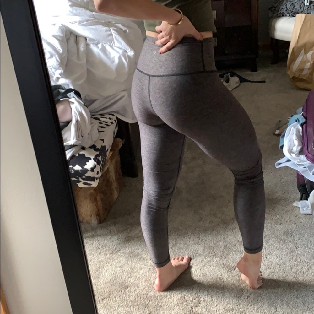 Lululemon wunder unders size 6